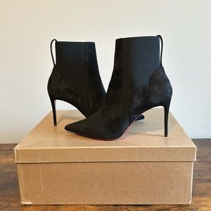 Chelsea Chick suede ankle boots